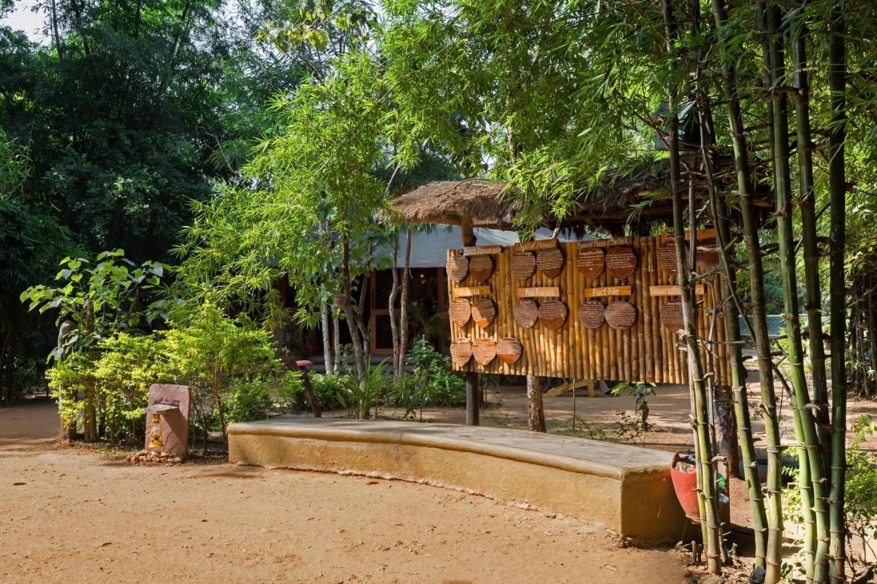 Hotel Pench Jungle Camp Khawāsa Exterior foto